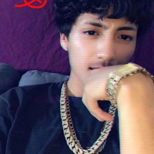 Meet your Posher, Larry